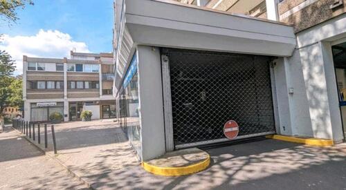 Foto - Tiefgaragenstellplatz zu vermieten