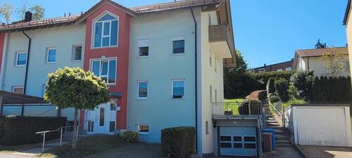 Foto - Helle 4-Zimmer-Wohnung mit eigener Dachterrasse in zentraler Lage