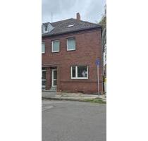 Reiheneckhhaus in Alsdorf - 170.000,00 EUR Kaufpreis, in Alsdorf (PLZ: 52477)