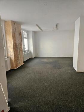 Foto - Gewerberäumlichkeiten zu vermieten