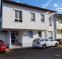 Geschmackvolle 4,5-Zimmer-Maisonette-Wohnung mit Dachterasse - Ludwigshafen am Rhein Mundenheim