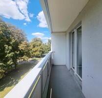 Familienwohnung mit praktischem Abstellraum und Balkon! 