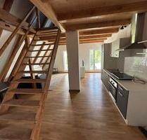 Dachgeschosswohnung in ruhiger Lage – frisch renoviert - Weiden in der Oberpfalz