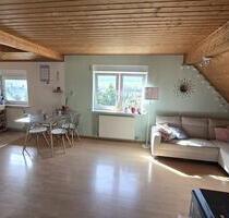 SCHÖNE GERÄUMIGE 3-ZKB-WOHNUNG MIT CHARME IN RUHIGER LAGE - Seibersbach