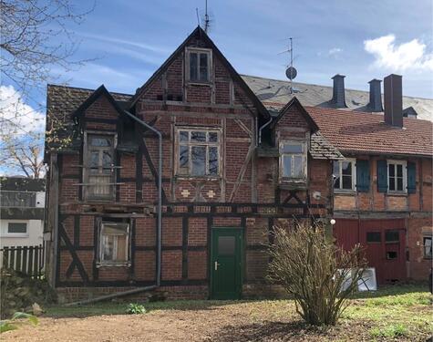 Foto - Denkmalgeschütztes Kutscherhaus - seltenes Sanierungsobjekt