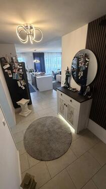 Foto - Großzügige 4-Zimmer-Wohnung mit Balkon, Tiefgarage & moderner Aus