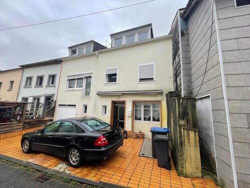 Foto - Sanierungsbedürftiges Einfamilienhaus in Wasserliesch