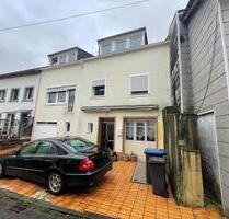 Sanierungsbedürftiges Einfamilienhaus in Wasserliesch