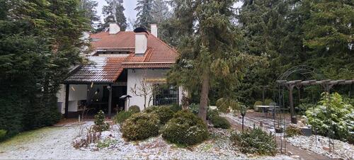 Foto - Großzügige Doppelhaushälfte mit sehr großem Garten und Garage