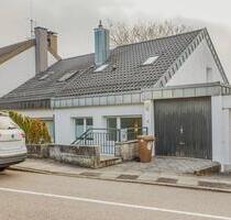 Wohnen in Stuttgart-Botnang: Familienfreundliches Einfamilienhaus mit Garten in Top-Lage