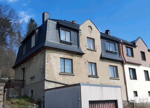 Foto - Wohnhaus in super Lage mit großzügigem Grundstück