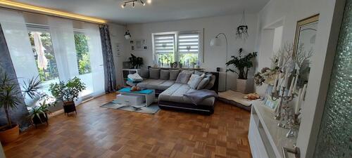 Foto - Wohnung 5 Zimmer - EG - Parkett - Klimaanlage - Stellplatz