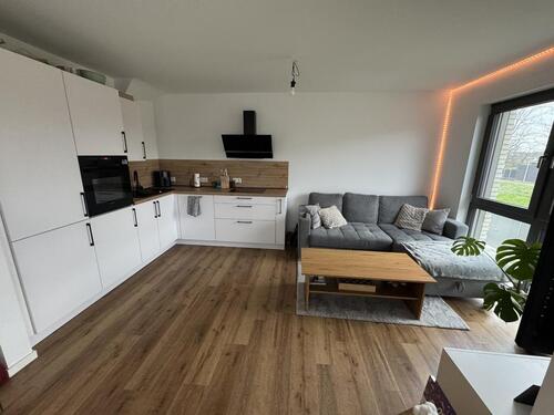 Foto - Schöne Wohnung in einem 2 - Familienhaus einer DHH erwartet Sie