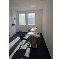 Einzel_Büro für Coworking - 250,00&nbsp;EUR Kaltmiete, ca.&nbsp; 25,00&nbsp;m&sup2; in Krefeld (PLZ: 47807) Fischeln