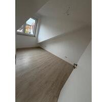 Dachgeschosswohnung - 860,00 EUR Kaltmiete, in Erlangen (PLZ: 91056) Alterlangen