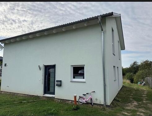Foto - 5 Zimmer Einfamilienhaus zur Miete in Neustadt (Wied)