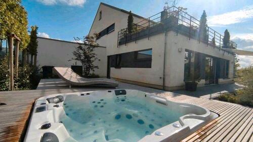 Foto - Luxuriöses Einfamilienhaus in unverbaubarer Feldrandlage – 951 m²