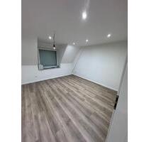 Modern saniertes Dachgeschoss - Apartment (Erstbezug) - Rheda-Wiedenbrück