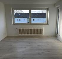 Wohnen am Magnolienweg: Helle 3-Zimmer-Wohnung mit Balkon frei! - Gütersloh