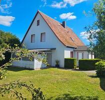 Einfamilienhaus mit Nebengebäude, bezugsfertig - Einbeck