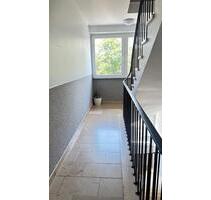 Helle Sanierte 3 Zimmer Wohnung *ab sofort* - Krefeld Dießem