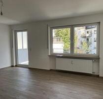 Trier City - Sehr ansprechende, frisch renovierte 3-Zimmer-Wohnung mit Balkon in der 3. Etage
