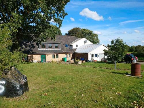 Foto - Haus Jörl mit 2 Einliegerwohnungen