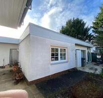 Geräumiger Bungalow (WEG) in Darmstadt-West mit Wintergarten