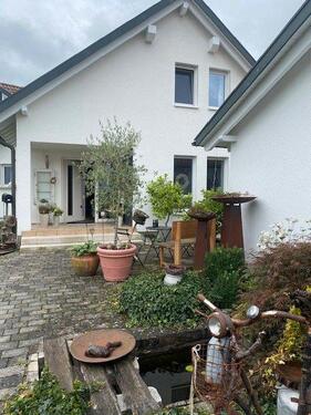 Foto - Einfamilienhaus - 630.000,00&nbsp;EUR Kaufpreis, ca.&nbsp; 180,00&nbsp;m&sup2;