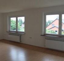 Helle Wohnung im 1. OG mit Loggia, Carport, Stellplatz und mehr.. - Eicklingen