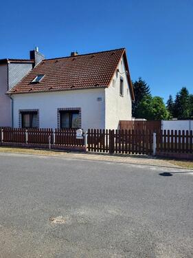 Foto - Haus mit Grundstück - 280.000,00&nbsp;EUR Kaufpreis, ca.&nbsp; 70,00&nbsp;m&sup2;