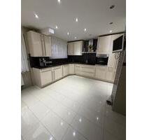 5-Zimmer-Erdgeschosswohnung in Köln Rondorf, provisionsfrei