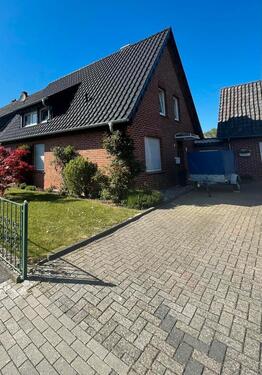 Foto - Doppelhaushälfte als Zweifamilienhaus