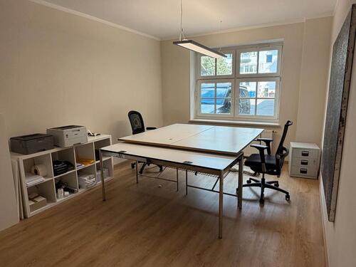 Foto - Arbeitsplatz in traumhafter Lage im Westend