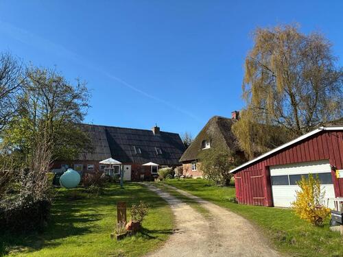 Foto - 6 Zimmer Bauernhaus, Landhaus zum Kaufen in Langenhorn