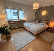 Möblierte 3-Zimmer-Wohnung mit großer Terrasse - Dossenheim