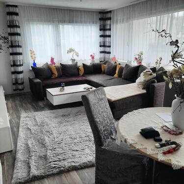 Foto - EG Wohnung 82qm mit Balkon, Garage & Garten. Gute Infrastruktur