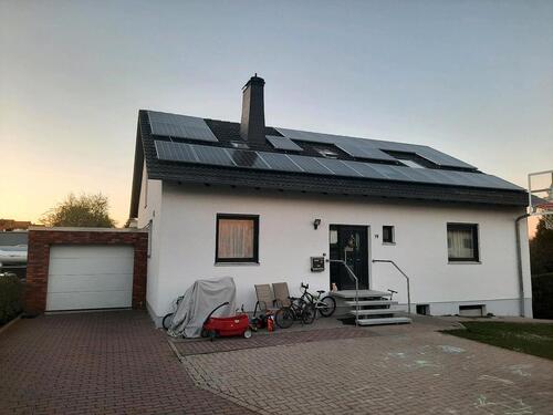 Foto - Großes Mehrgenerationenhaus in familienfreundlicher Umgebung