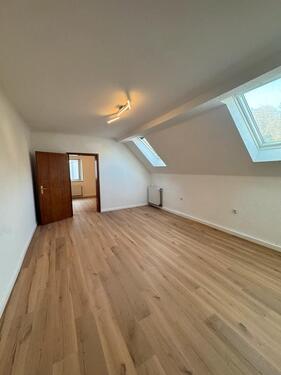 Foto - Nalbach Obergeschosswohnung 3 ZKB 110qm Garage Balkon