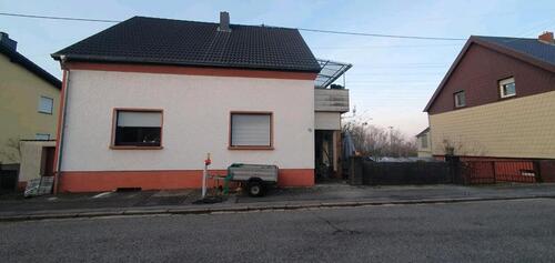 Foto - ZweifamilienHaus - 180.000,00&nbsp;EUR Kaufpreis, ca.&nbsp; 200,00&nbsp;m&sup2;