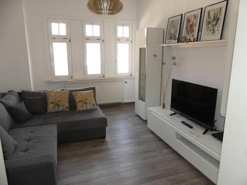 Foto - Exklusive, möblierte 3-Zimmer-Wohnung mit Aufzugzugang im Zentrum