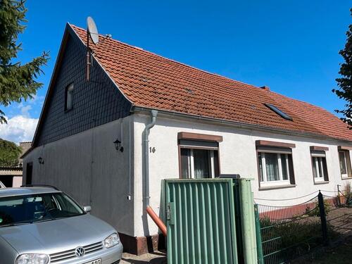 Foto - 5 Zimmer Doppelhaushälfte zum Kaufen in Tangerhütte