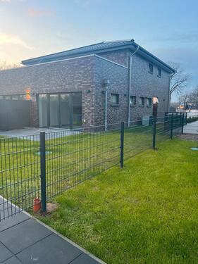 Foto - Doppelhaushälfte zu vermieten - 1.800,00&nbsp;EUR Kaltmiete, ca.&nbsp; 124,00&nbsp;m&sup2;