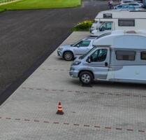Stellplatz Parkplatz PKW - Wohnwagen - Wohnmobil - Anhänger - Echzell