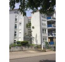 Seniorenwohnanlage ab 60 Jahre: helle 1,5-Zimmer - Balkon - Aufzug - Rastatt