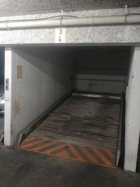 Foto - Auto Tiefgaragenstellplatz FR-Herdern, nahe Innenstadt