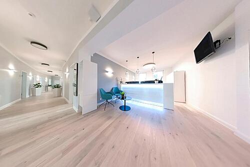Foto - Alsterblick-Büro: Möbliert, flexibel, mit Empfang, Küche & Parkplatz