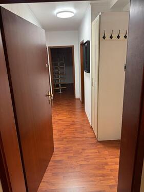 Foto - Schöne,Teilmöblierte 2,5 Zimmerwohnung mit Einbauküche&Stellplatz