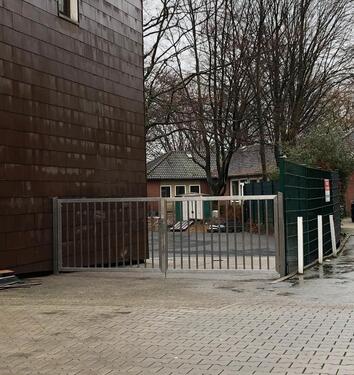 Foto - Stellplatz Parkplatz Wohnwagen Wohnmobil