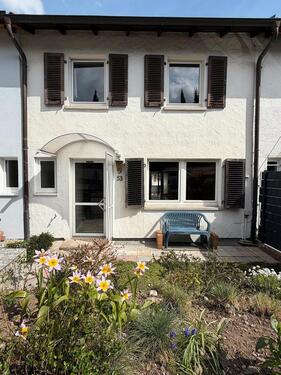 Foto - Reihenmittelhaus mit 2 Garagen in Neustadt Weinstraße